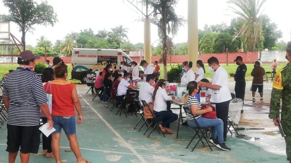 Inicia en Kantunilkín vacunación anticovid para personas de 40 a 49 años.