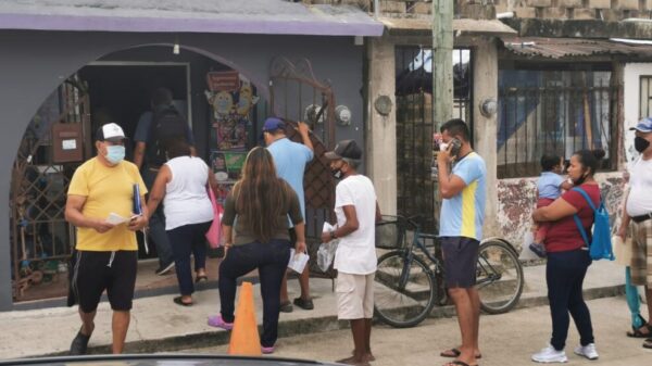 En Quintana Roo pide Protección Civil colaboración para bajar contagios de Covid.
