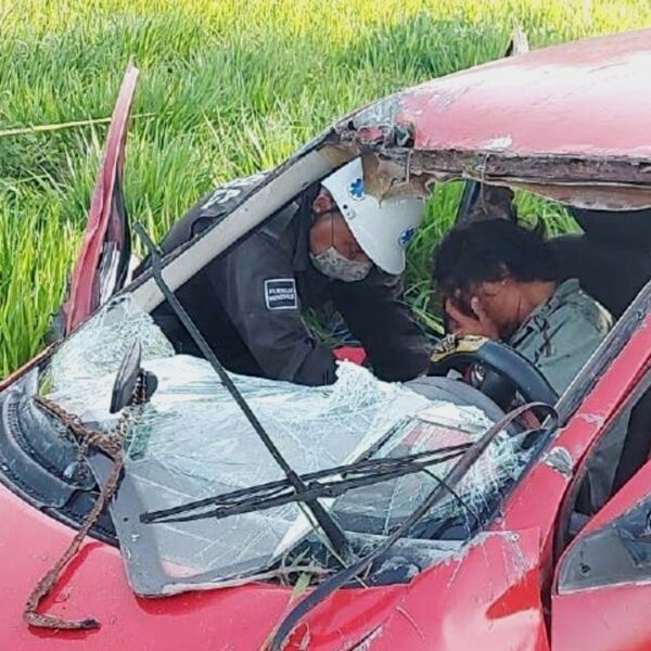 Terrible accidente deja un herido de gravedad en carretera de Tizimín; guiador huye