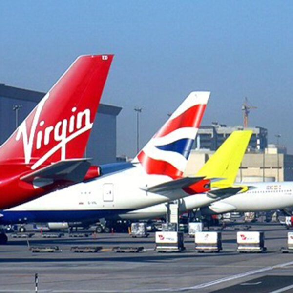 Aun cuando la UE dio luz verde para la entrada de turistas estadounidenses, en EU sigue bloqueada la entrada de los viajeros europeos