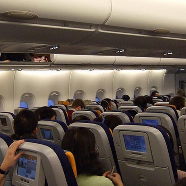 Aerolíneas denuncian aumento de mala conducta de pasajeros