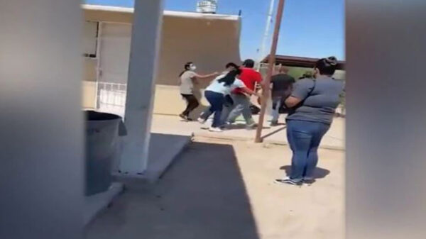 Durante las elecciones intermedias de este domingo, en Baja California Norte, se reportó el robo de material electoral