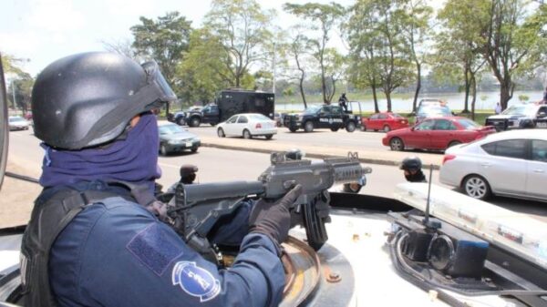 Desarman a la Policía de 4 municipios de Tabasco.