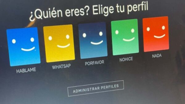 Luego de que su exnovia lo bloqueara de sus redes sociales , un joven se hizo viral al idear la forma de comunicarse con ella