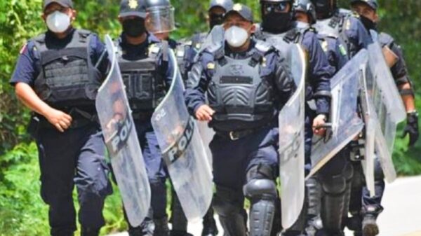 Tras las elecciones, ciudadanos cierran entrada a Celestún; no aceptan resultados