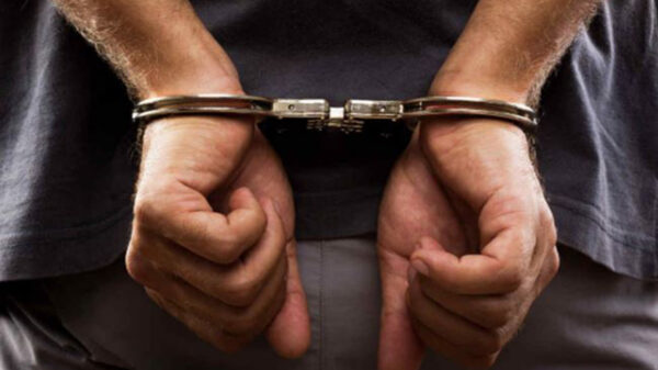 Tras fingir un secuestro y un cáncer terminal para que su novia no lo dejará, fue detenido un sujeto en Gijón, ciudad de España