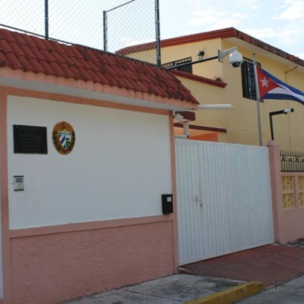 Modifica el Consulado de Cuba en Cancún su horario de atención.