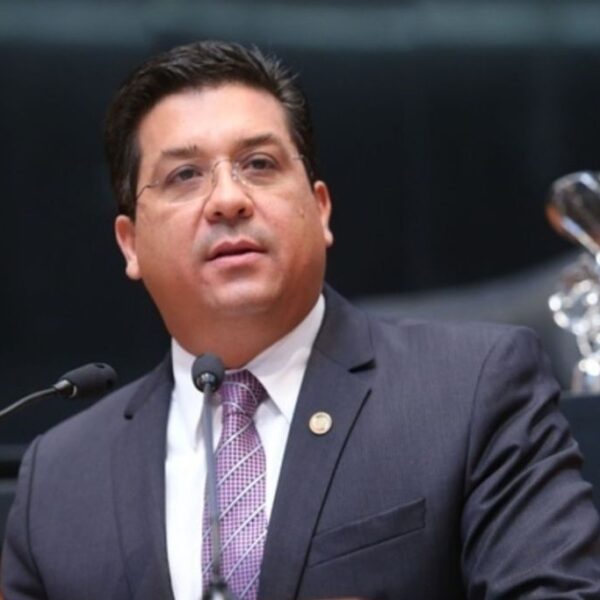 Frena juez orden de aprehensión en contra de gobernador de Tamaulipas.