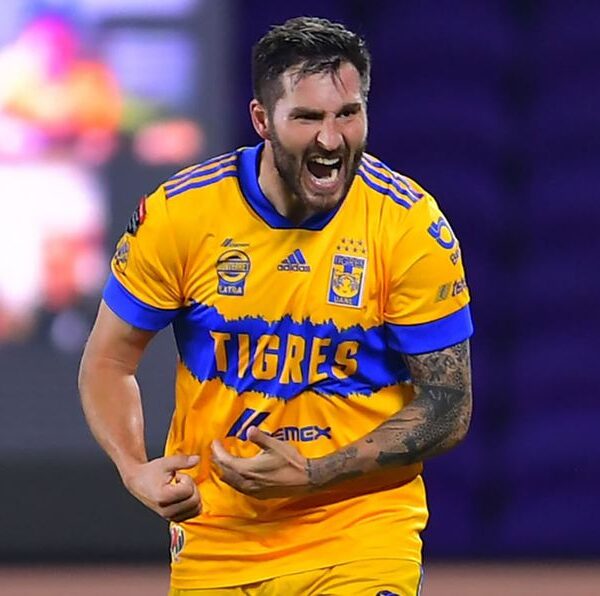 Gignac: "El francés más mexicano" cantando al estilo Banda MS