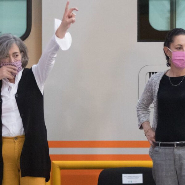 Destituyen a Florencia Serranía como directora del SCT Metro.