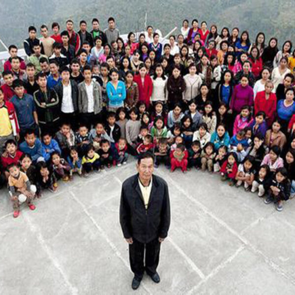 La muerte de Zionnghaka Chana, quien tenía 39 esposas y una descendencia de 127 miembros entre hijos y nietos, ha causado sorpresa