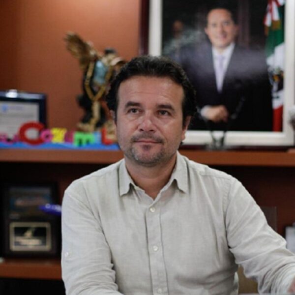 Pedro Joaquín no digiere su derrota; pide anular elecciones en Cozumel.