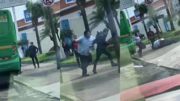 #Viral | Chofer y pasajero se agarran a golpes en Jalisco.