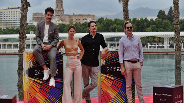 El director mexicano Carlos Cuarón presentó la película Amalgama, una “comedia de dolor” relacionada con la figura de los dentistas