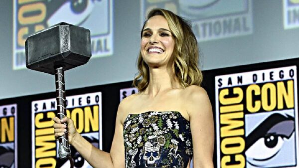 Comparten primera imagen de Natalie Portman como The Mighty Thor en Love and Thunder