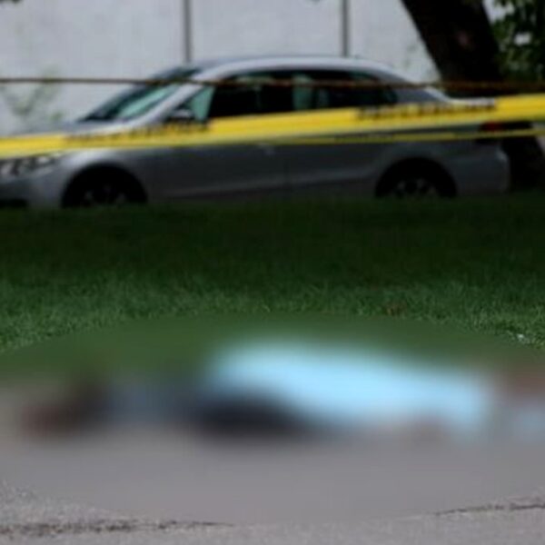 Trágica muerte se registra en Mérida; tráiler aplasta la cabeza de un peatón