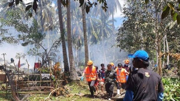 Deja 45 muertos al menos accidente de avión en Filipinas.