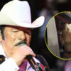 Lalo Mora besa y manosea a fans, las redes explotan contra su comportamiento  
