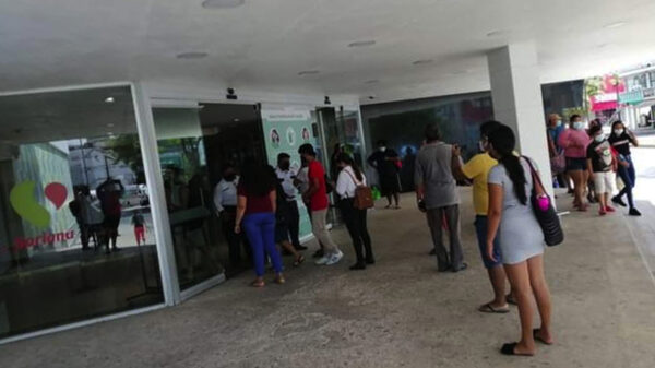 Deberás presentar prueba con resultado negativo para ingresar a algunas plazas comerciales