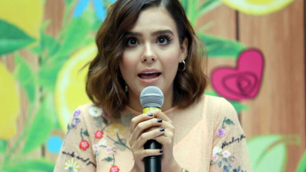 Yuya comparte las primeras pataditas de su bebé