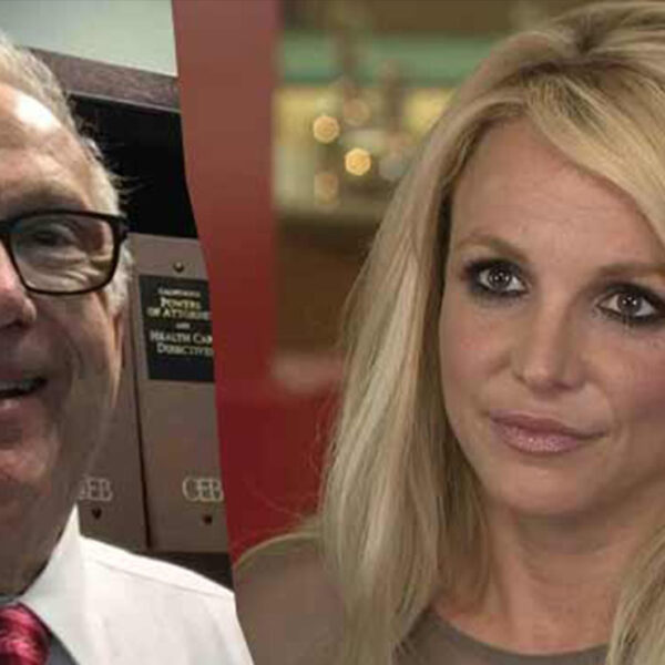 Britney Spears se queda sola, renunció su abogado Samuel Ingham III