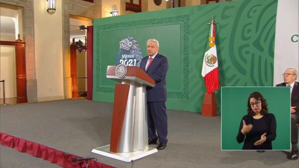 Pide AMLO “no adelantar vísperas” sobre participación en consulta