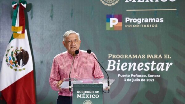 “Se está gobernando con hechos”, afirma López Obrador