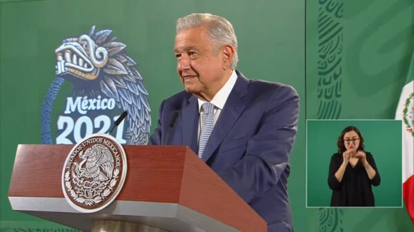 Se limpiarán aduanas con nueva agencia: AMLO