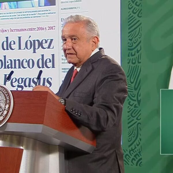 “No espiamos a nadie”, descarta AMLO demanda por Pegasus