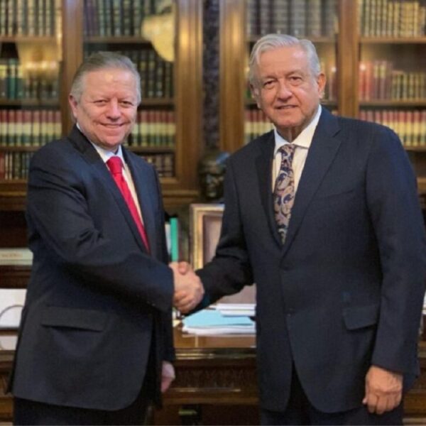 Inédito reconocimiento de Zaldívar sobre persistencia de corrupción: AMLO