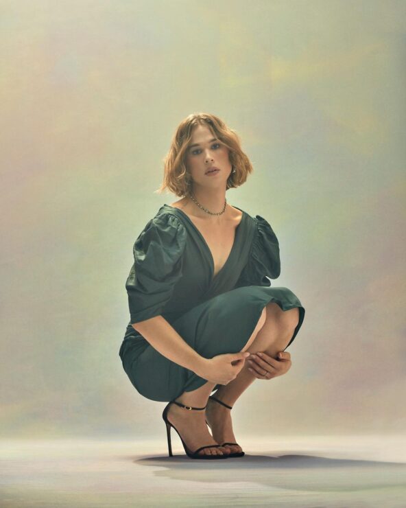 Actor de 13 Reasons Why revela ser mujer transgénero