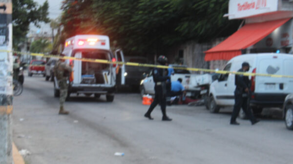 Atentado a balazos contra tortillería en Tulum deja un muerto y tres heridos