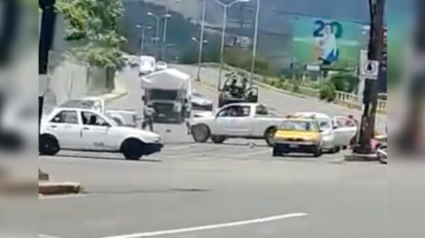 Video: Civiles matan a tiros a elemento de la Guardia Nacional en Nayarit