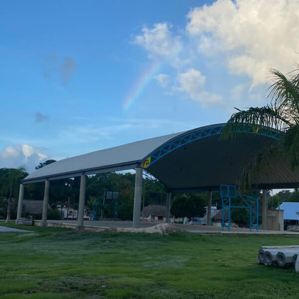 Autoridades comunales de FCP buscan diálogo con la CFE