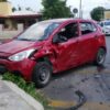 Fuerte choque en la colonia Mercedes Barrera, Mérida; deja lesionada a una mujer embarazada