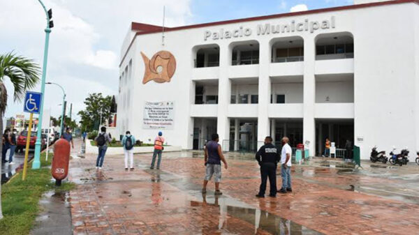 Aumentan contagios en empleados municipales de Chetumal