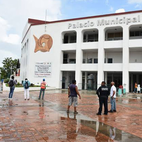 Aumentan contagios en empleados municipales de Chetumal