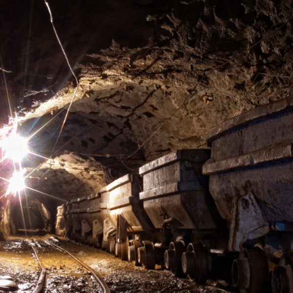 Derrumbe en mina, deja dos muertos y un lesionado en Coahuila