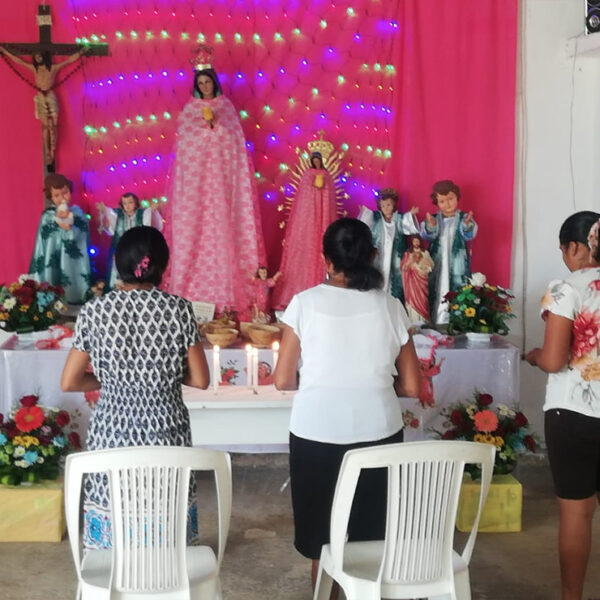 Celebran familias festividad del "Divino Niño" en Kantunilkín
