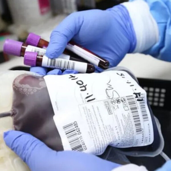 ¿Puedo donar sangre si estoy vacunado contra Covid-19?