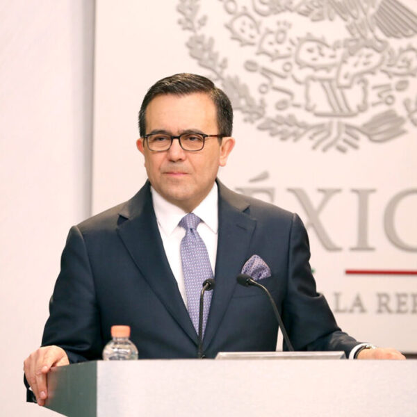 Vinculan a Guajardo a proceso penal por riqueza injustificada