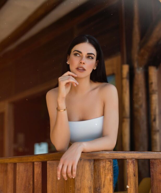 Livia Brito al borde de las lagrimas por situación de Cuba