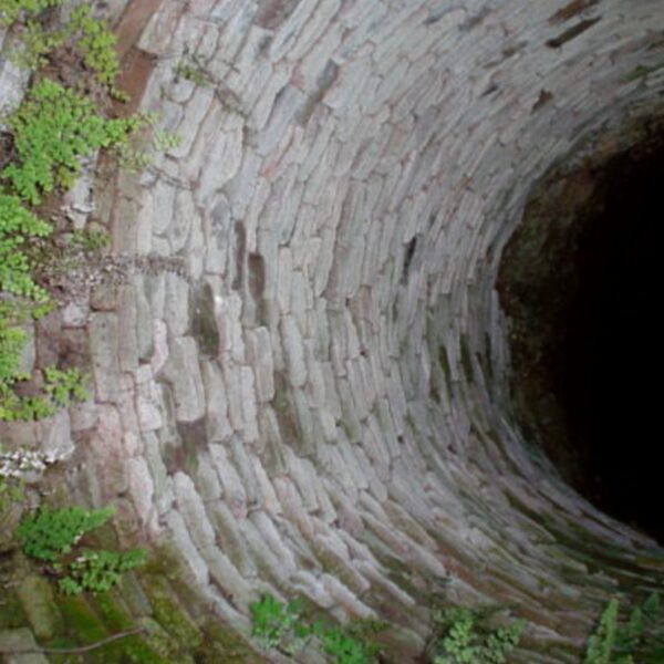 Menor de 7 años cae en el interior de un pozo de más de 10 metros de profundidad en Kanasín