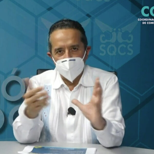 Continuará Quintana Roo en naranja, pese a desborde de contagios