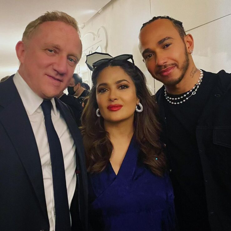 Salma Hayek es duramente criticada por ignorar a la prensa francesa