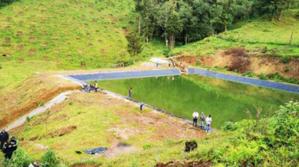 Se ahogan cuatro menores en Veracruz; tres eran familias