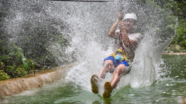 Busca Puerto Morelos refrendar título de mejor destino de aventura de México