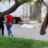 Combi priva de la vida a un ciclista en la avenida 135 de Cancún (VIDEO).