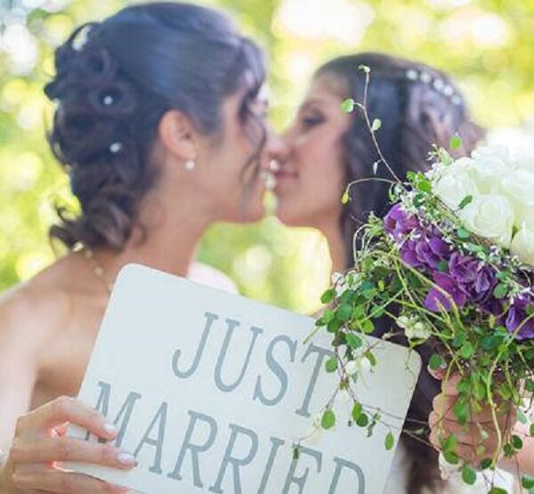 Quintana Roo: Mujeres lideran matrimonios entre parejas del mismo sexo.