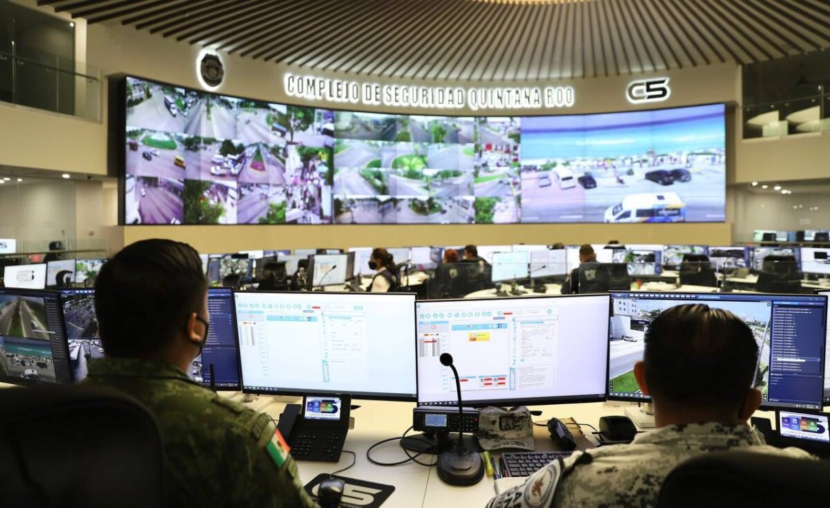 Con el C5, el servicio de emergencias 911 ofrece mejor atención a la gente: Carlos Joaquín: De enero a junio se han recibido 366 mil 830 llamadas.